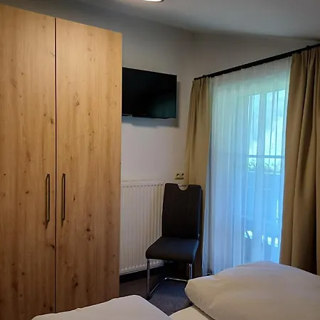 Haus Viehhauser 아파트 *